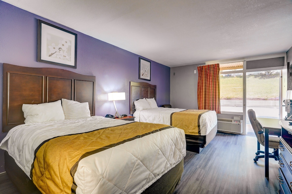BUDGET INN ELLIJAY 11/37