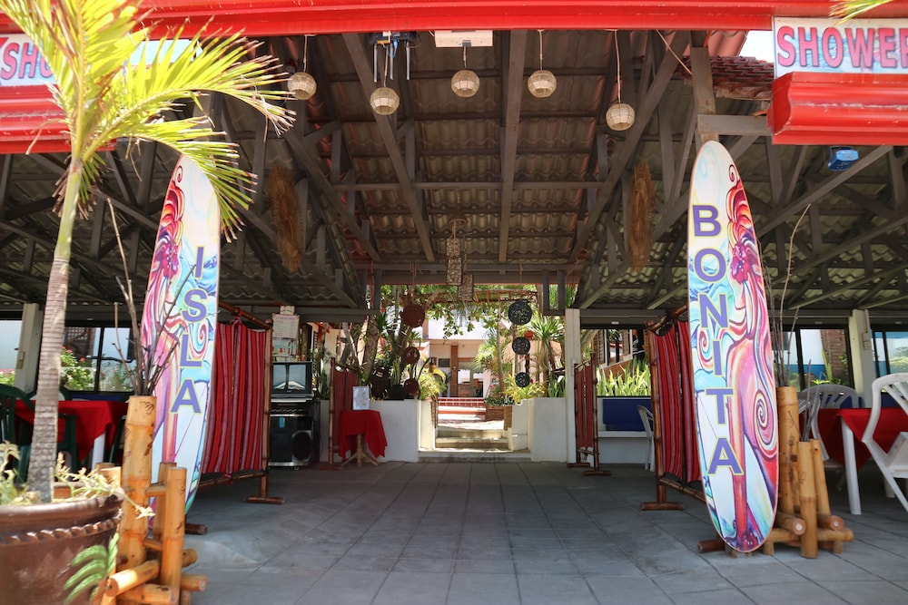 Isla Bonita Beach Resort 57/67