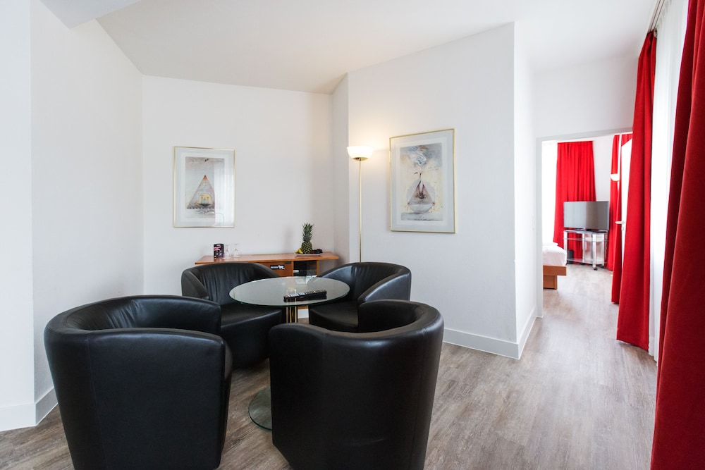 Dormero Hotel Dresden Airport Formerly Airport Hotel Dresden 34/52