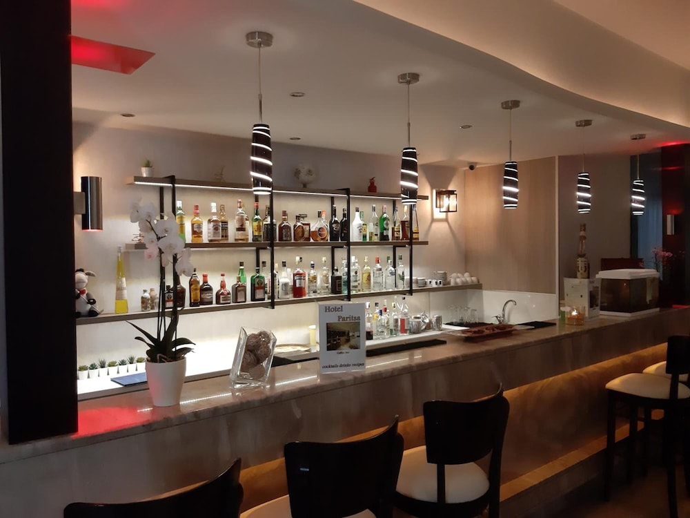 Paritsa Hotel 14/30
