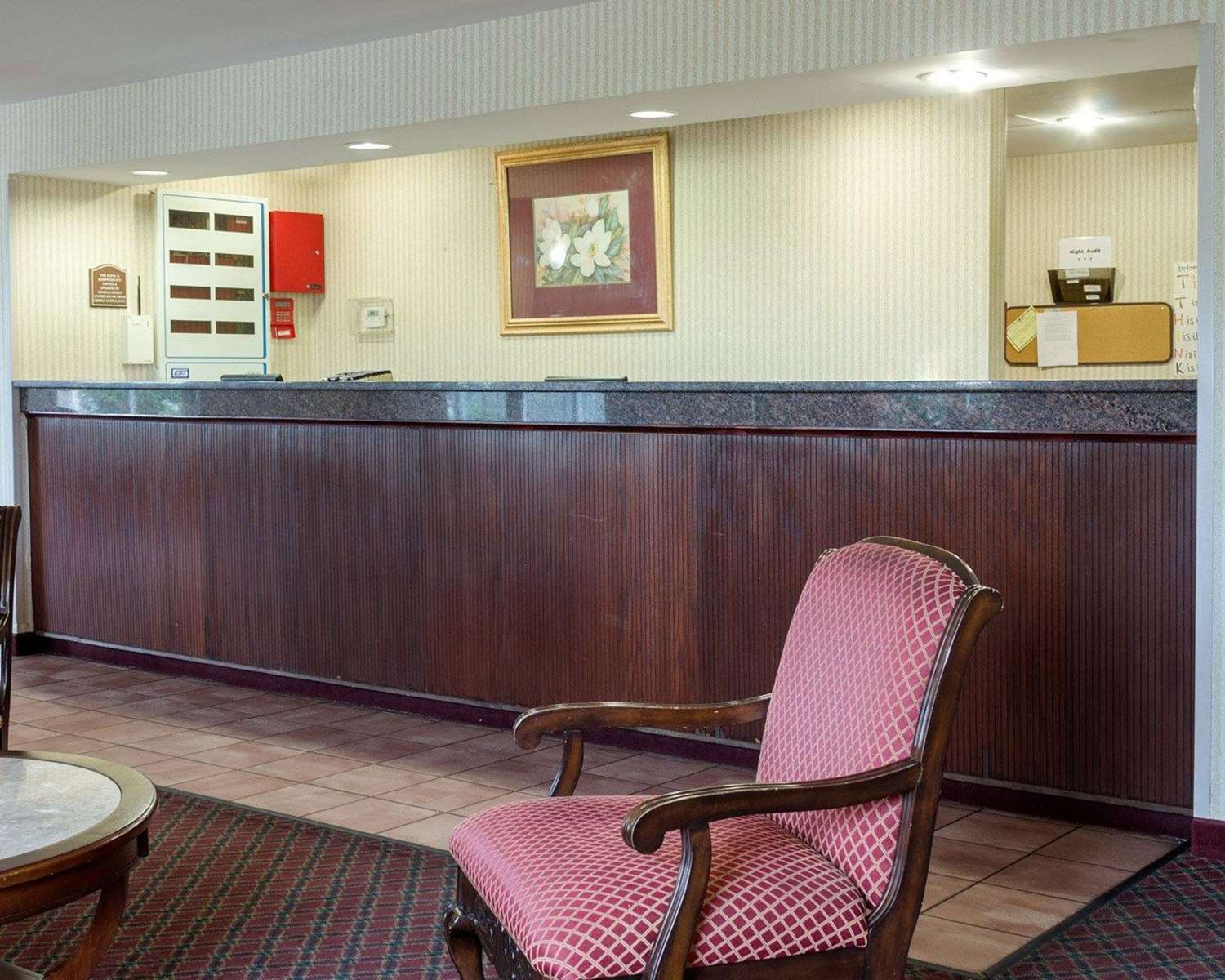 Rodeway Inn Greeneville Downtown 33/35