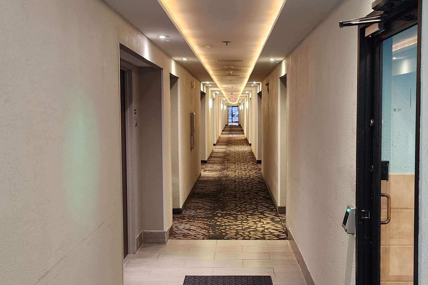 MainStay Suites Springfield, IL 3/17