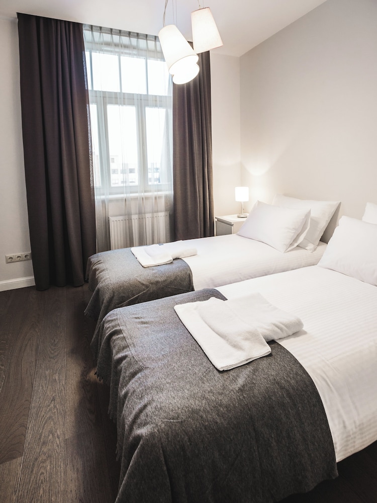2 BEDROOMS, SUPERIOR, APARTMENT, BALCONY