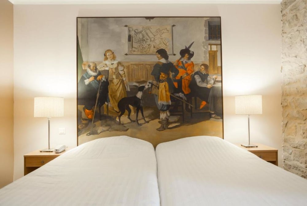 Hotel Le Chateau Fort 59/70