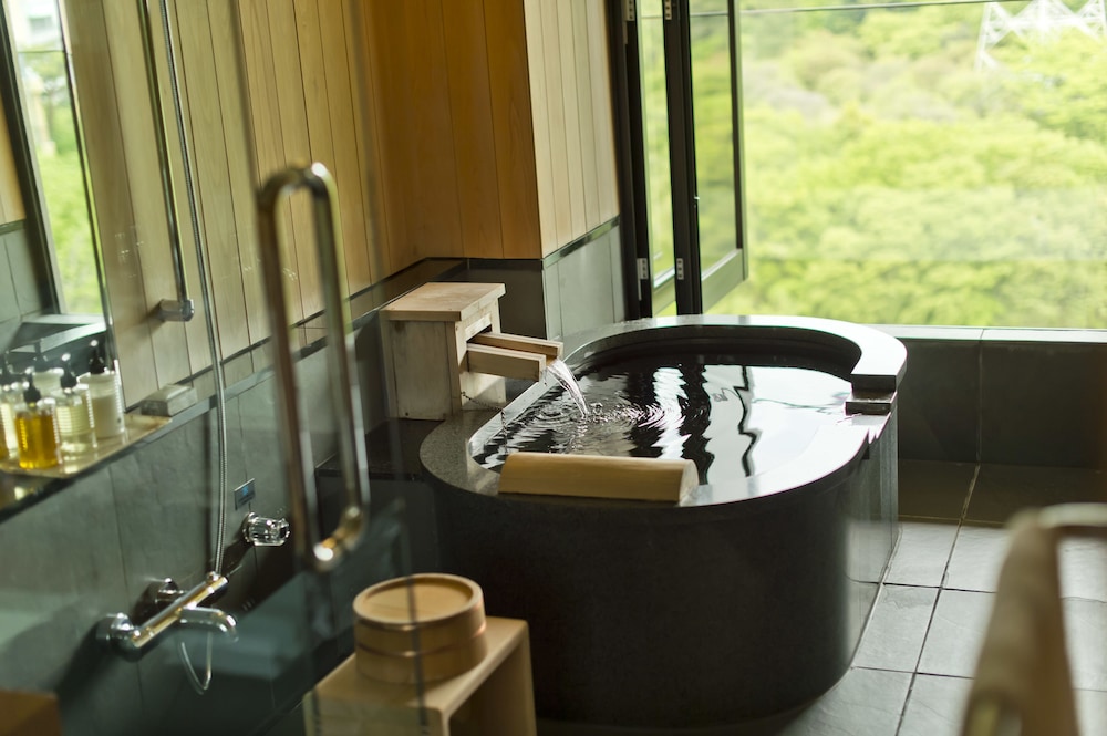 Kinugawa Kanaya Hotel 50/50
