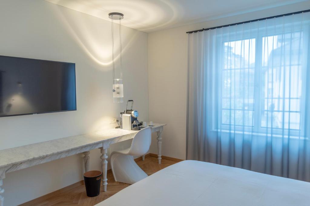 Room, Double Bed, Caspar Swiss Quality Hotel 5/8