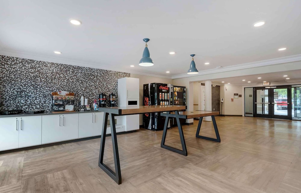 Extended Stay America - Fremont - Newark 42/56