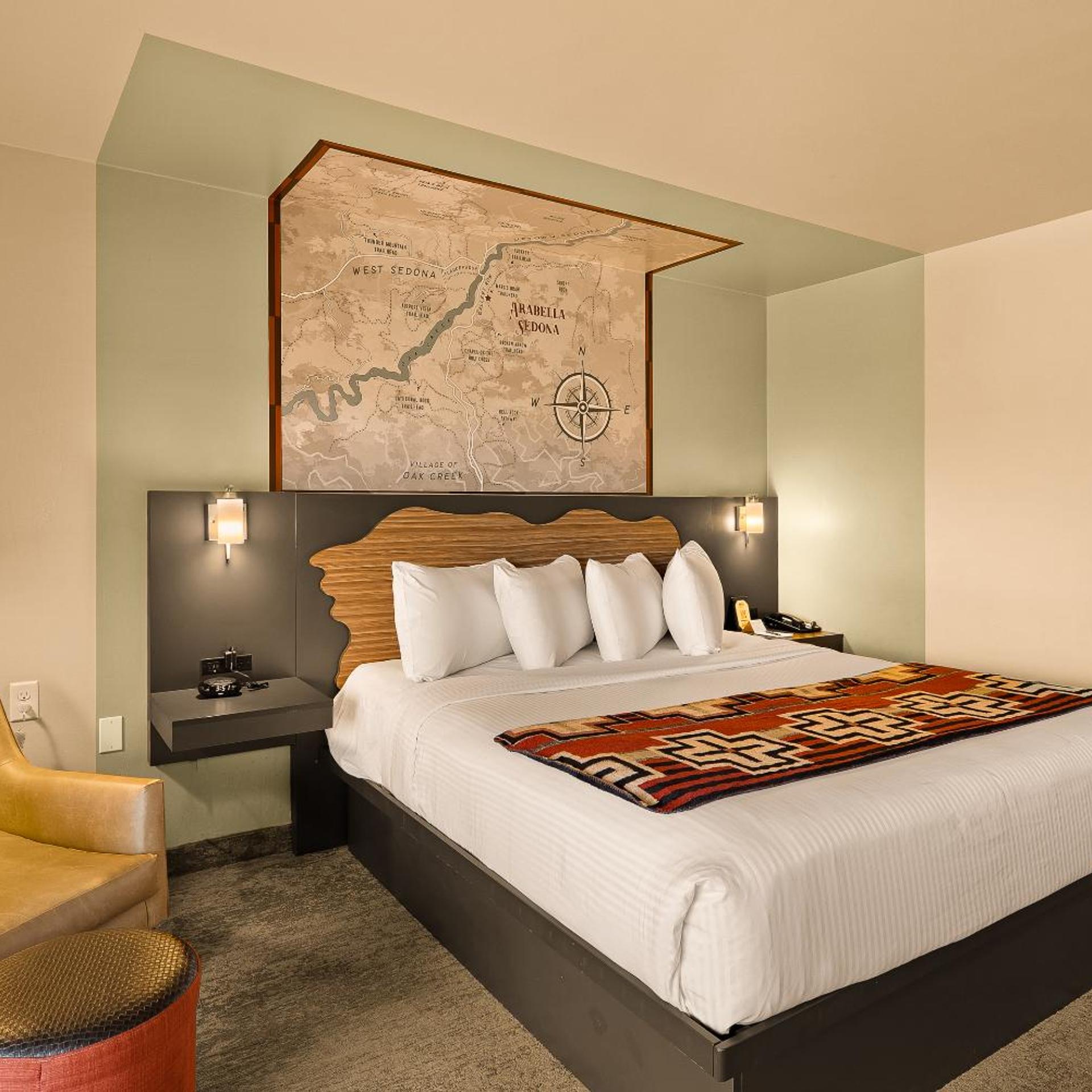 Courtyard, Premium, King Bed, with View