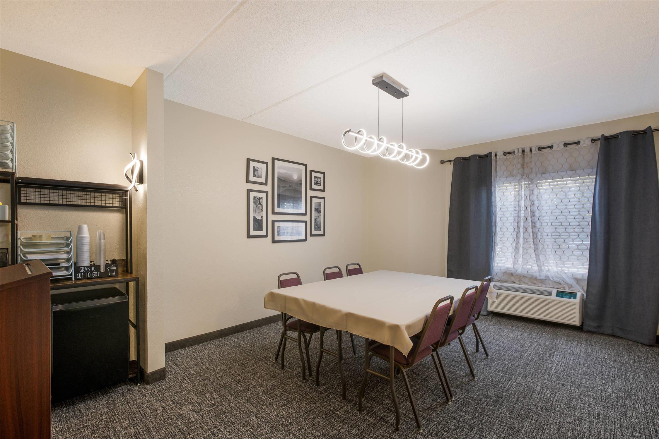 Clarion Pointe Sevierville-Pigeon Forge 25/43