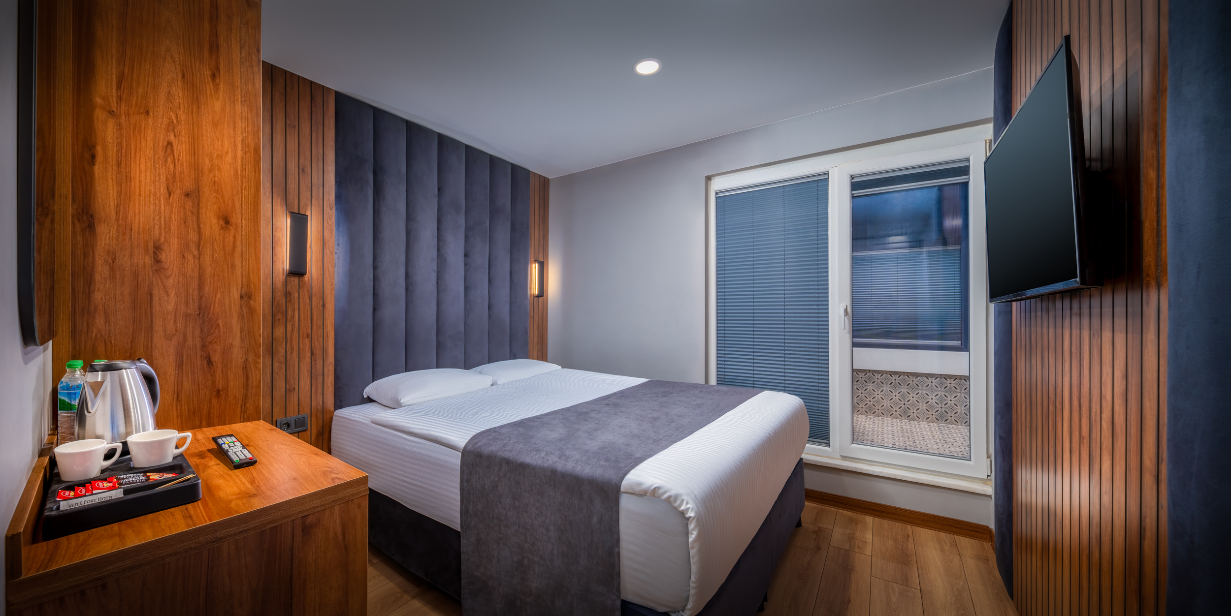 SUPERIOR, DOUBLE BED