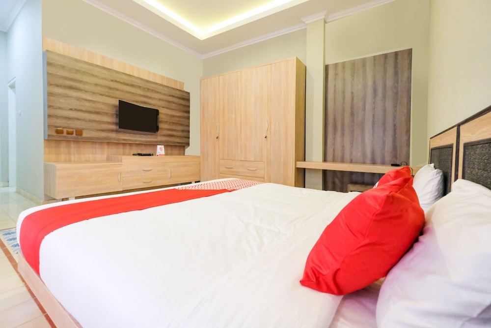 Super OYO Collection O 2383 Andongkoe 64 Salatiga 9/35