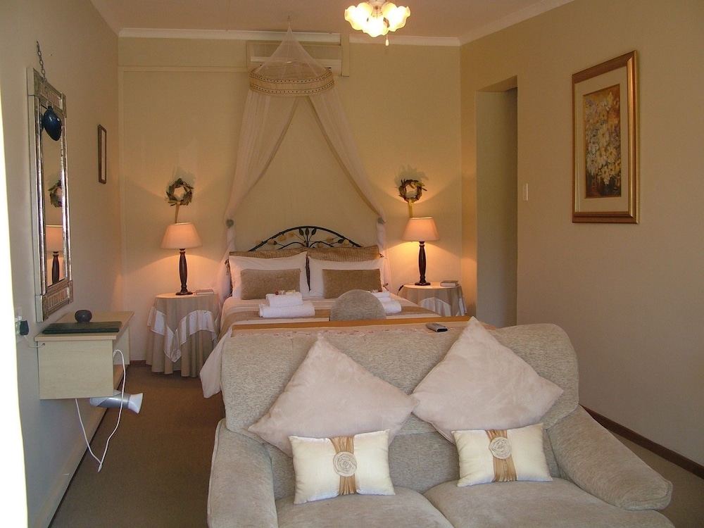 Damas Guest Farm 32/50