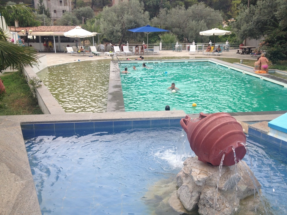Cascade Holiday Resort 44/51