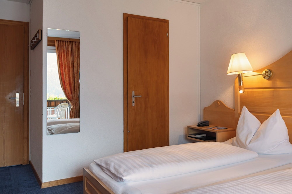 Hotel Bellevue Wengen 10/50