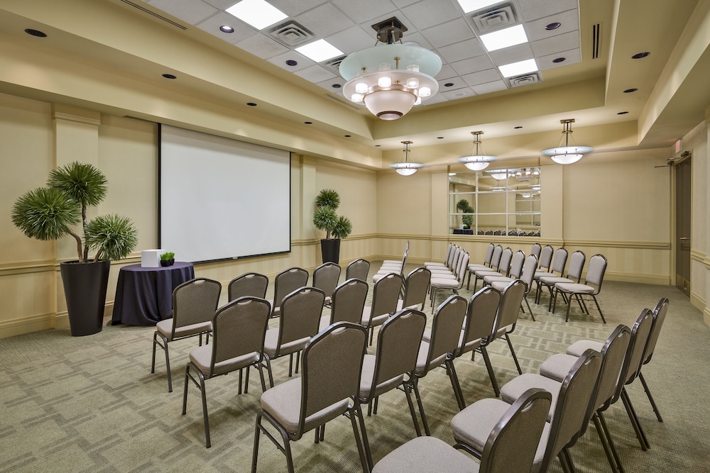 Hyatt Regency Suites Atlanta Northwest 54/65