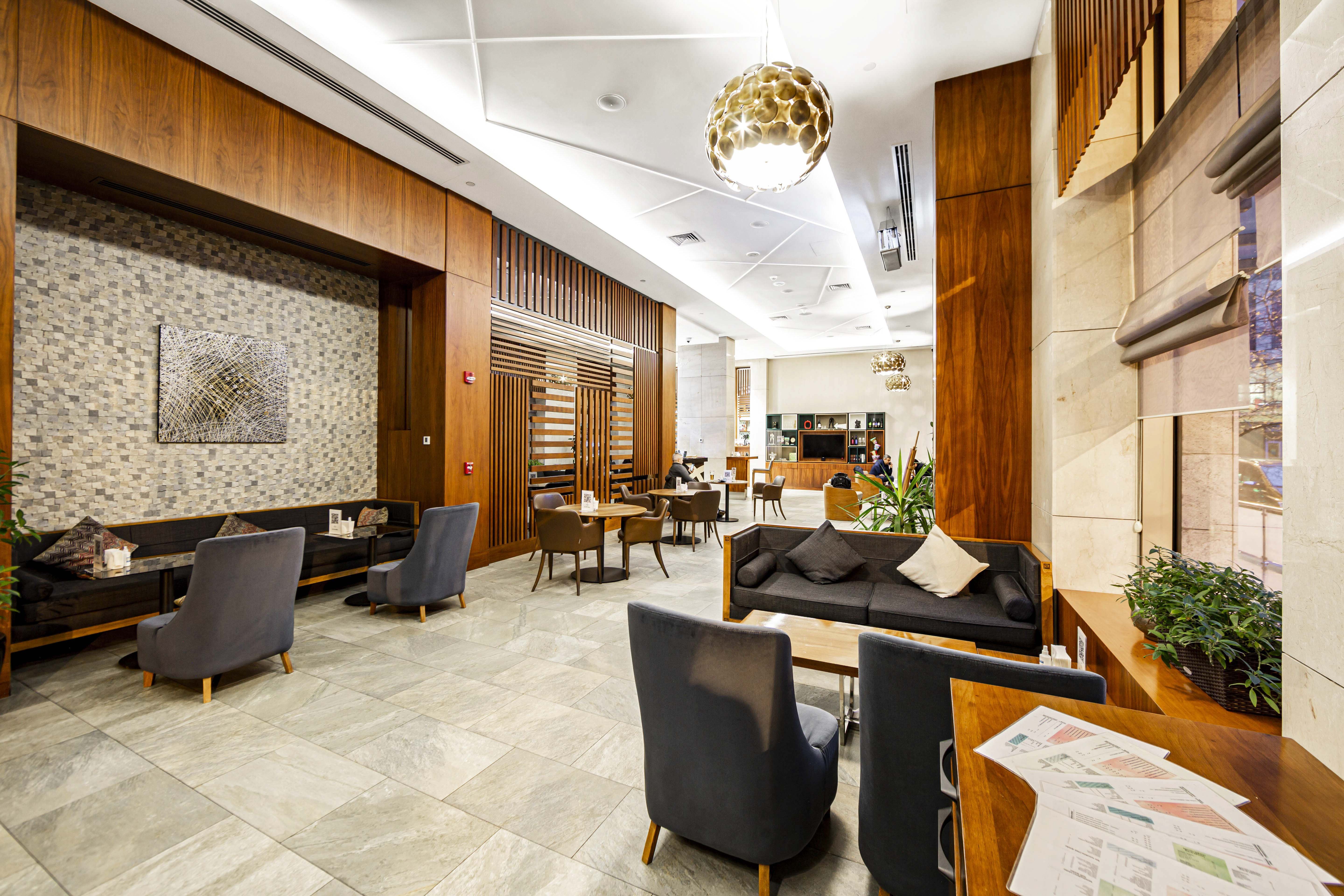 Holiday Inn Baku 42/59