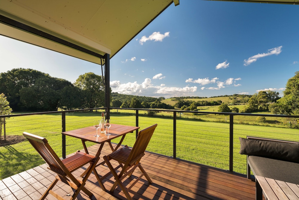 Beechmont Estate 33/50
