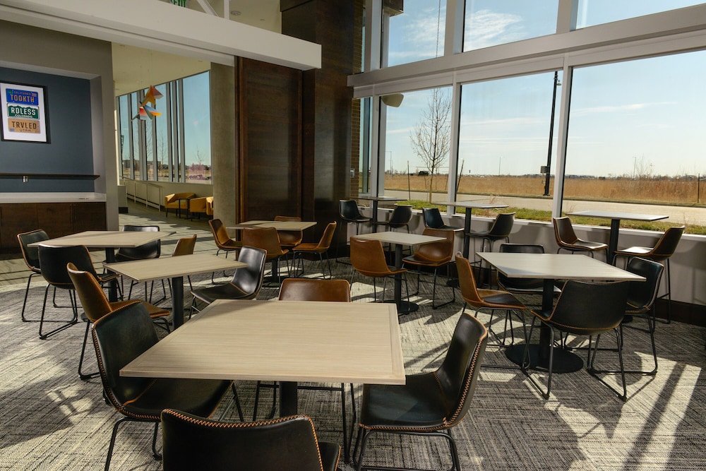 Hyatt Place Pena Station/Denver Airport 43/57