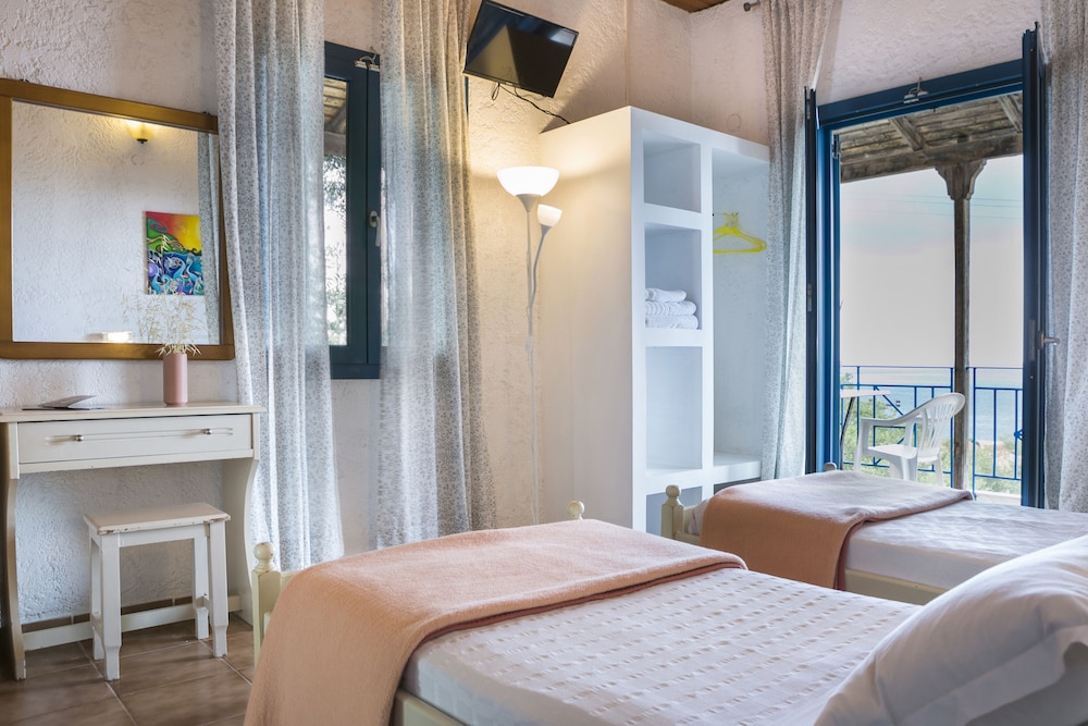 Metaxatos Apartments 19/70