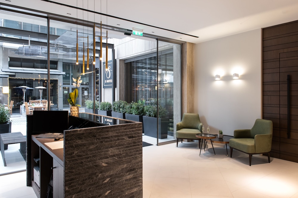 S Hotel Boutique Thessaloniki 38/54
