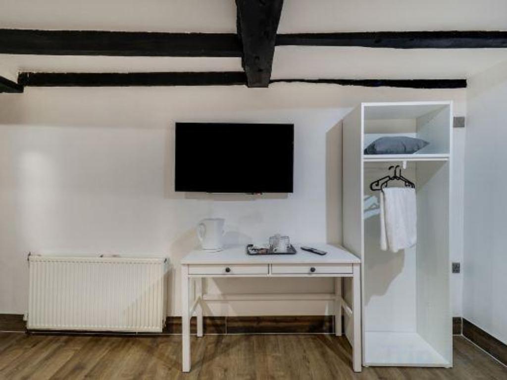 OYO Tudor Oaks Lodge Stevenage North 24/29