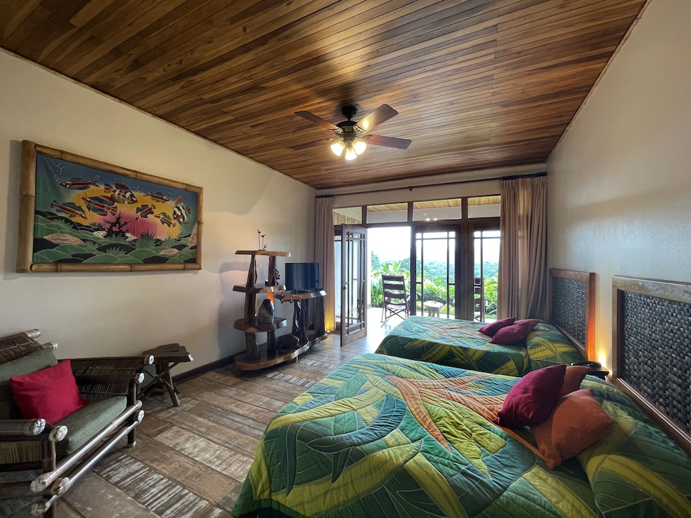 Lost Iguana Resort and Spa 42/71