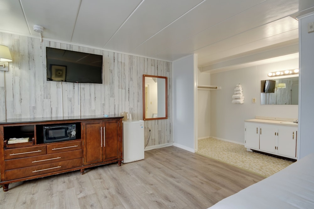 Rideau Motor Inn photo5