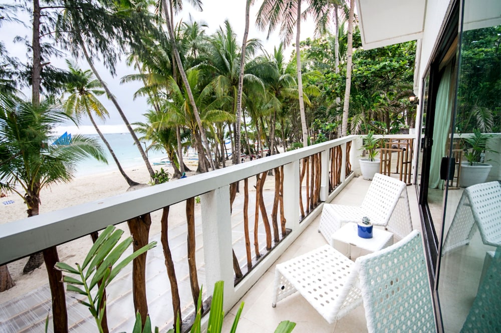 Villa Caemilla Beach Boutique Hotel 3/58