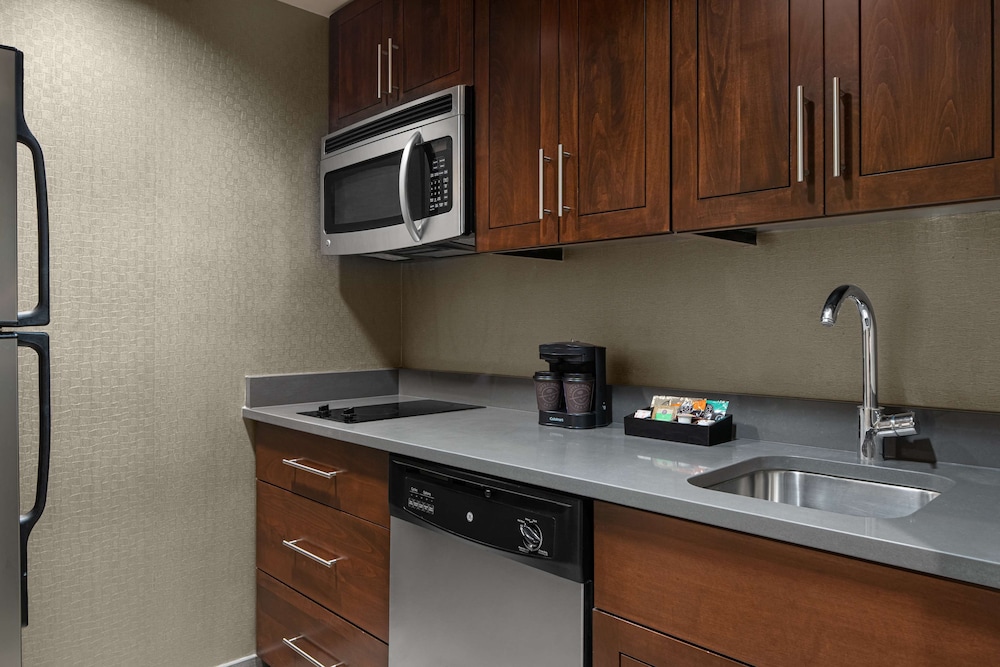 Homewood Suites Springfield Va 40/44