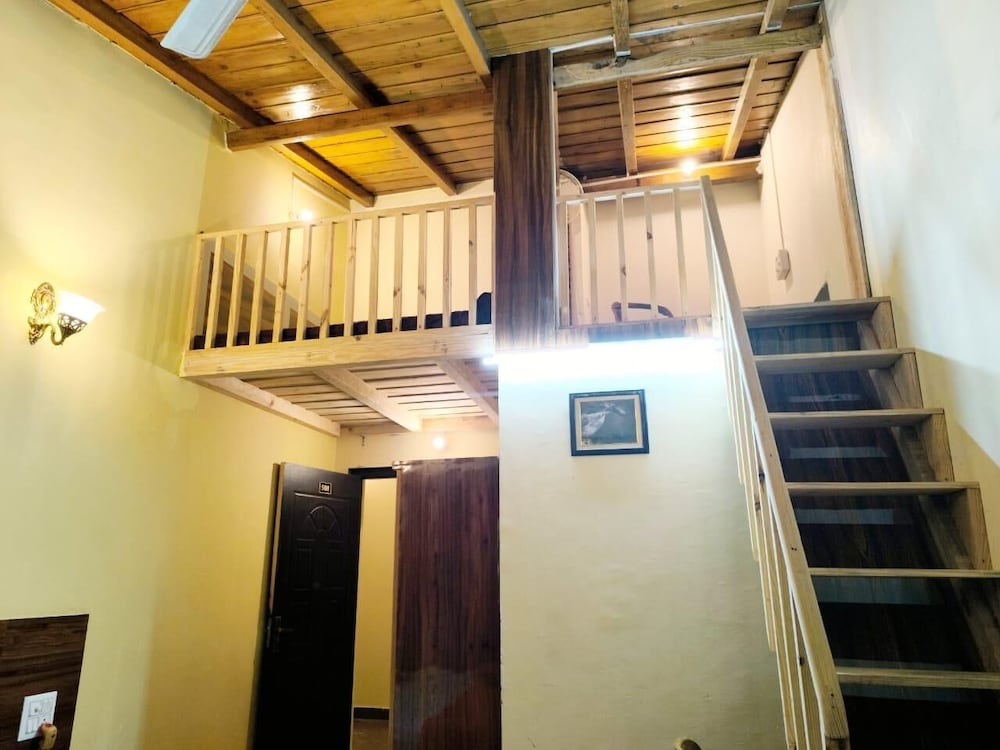 Damyanti Residency Hotel