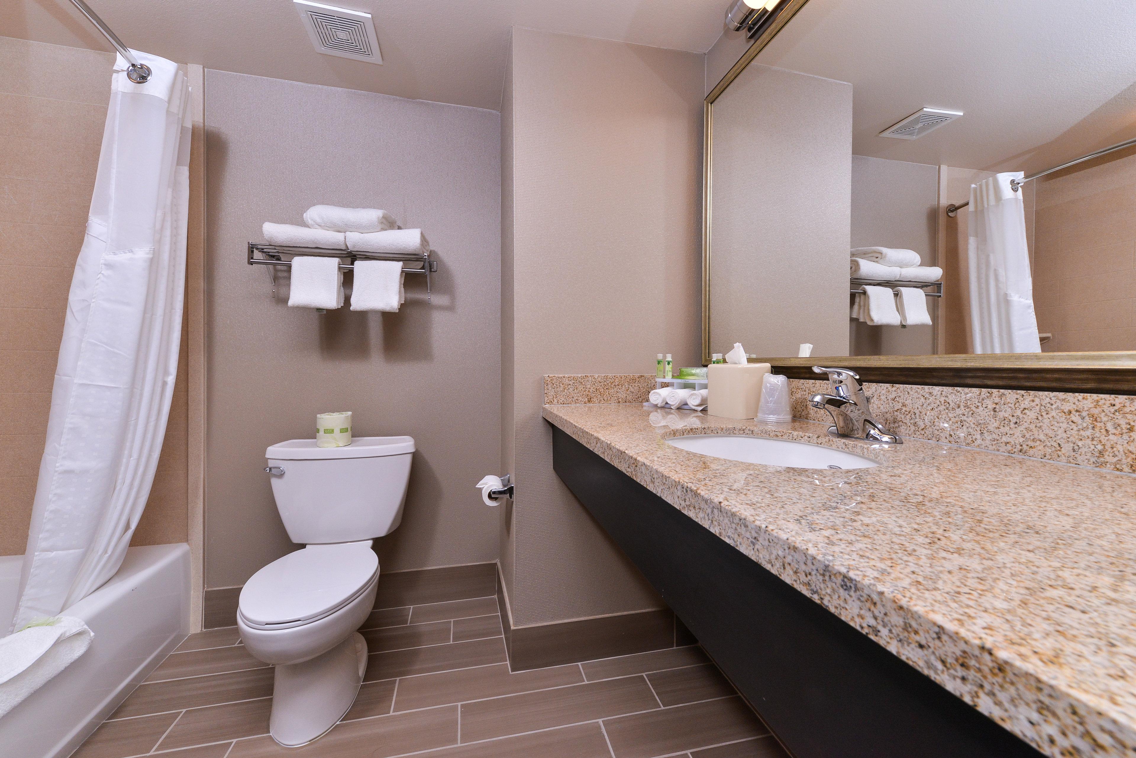 جناح بسريرين كوين، Holiday Inn Express Hotel & Suites Indio - Coachella Valley 2/2