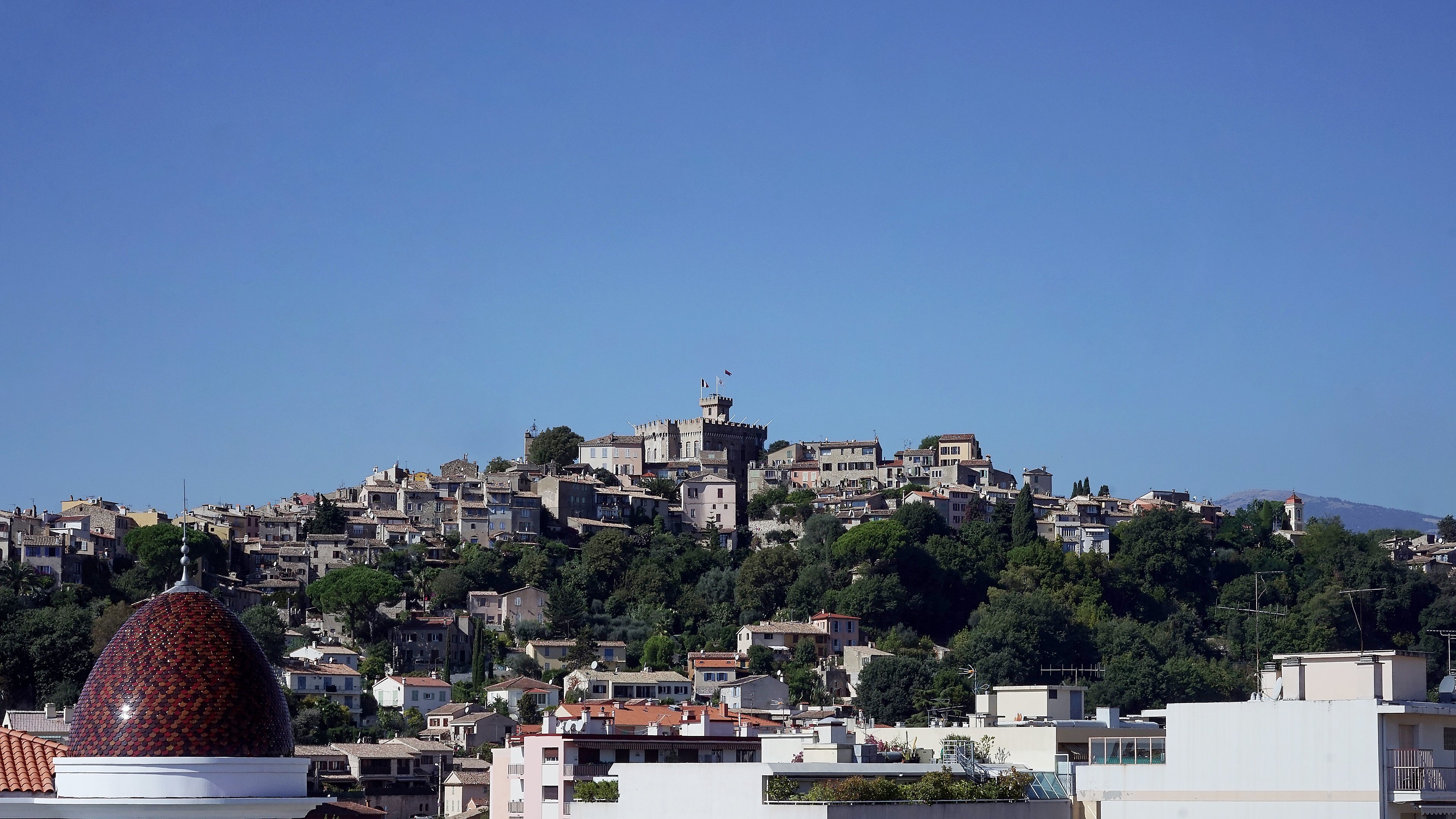 Indigo Cagnes Sur Mer 82/85