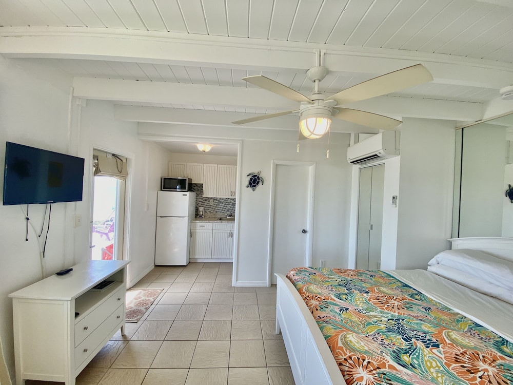 Pearl Beach Inn 54/54