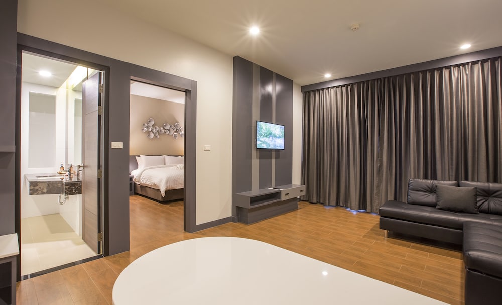 Civilize Hotel 41/64