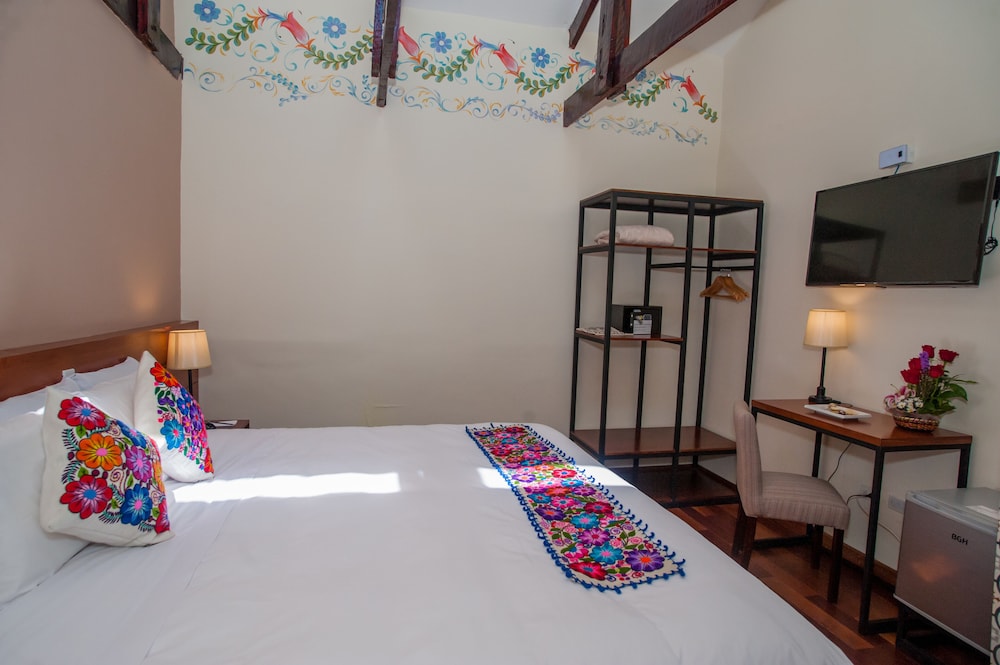 Casa Biru Hotel Boutique 21/68