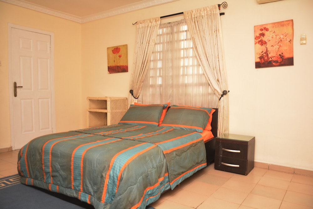 1 BEDROOM, FLAT, APARTMENT