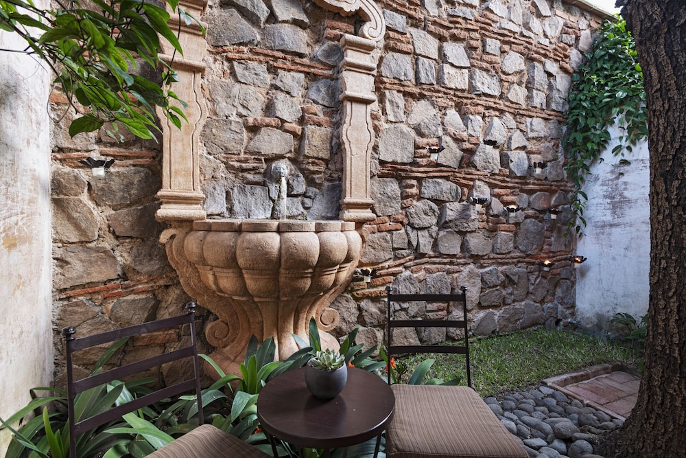 El Convento Boutique Hotel 29/66