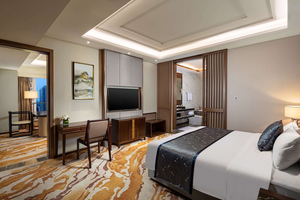 Ramada by Wyndham Wuhan Qingshan 17/35
