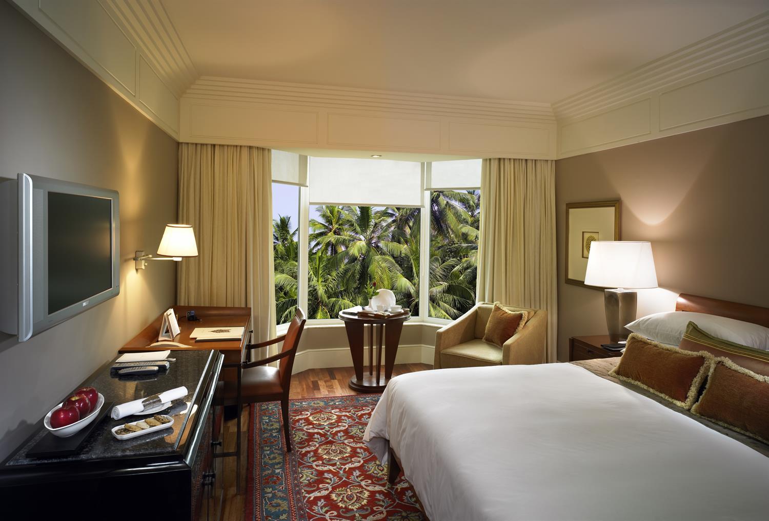 The Leela Mumbai - Resort Style Business Hotel 11/44
