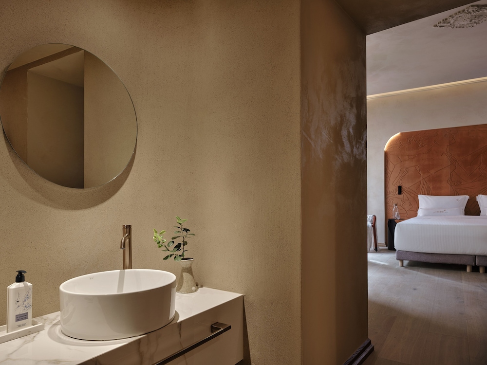 Hotel Porto Antico 21/23