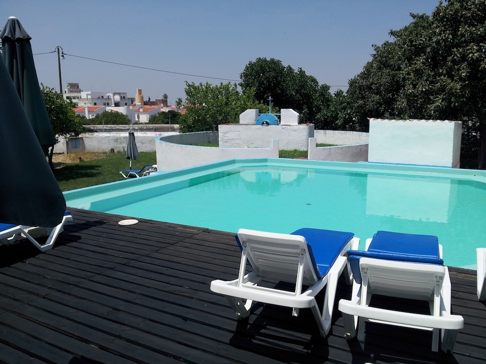 Hotel de Moura 37/50