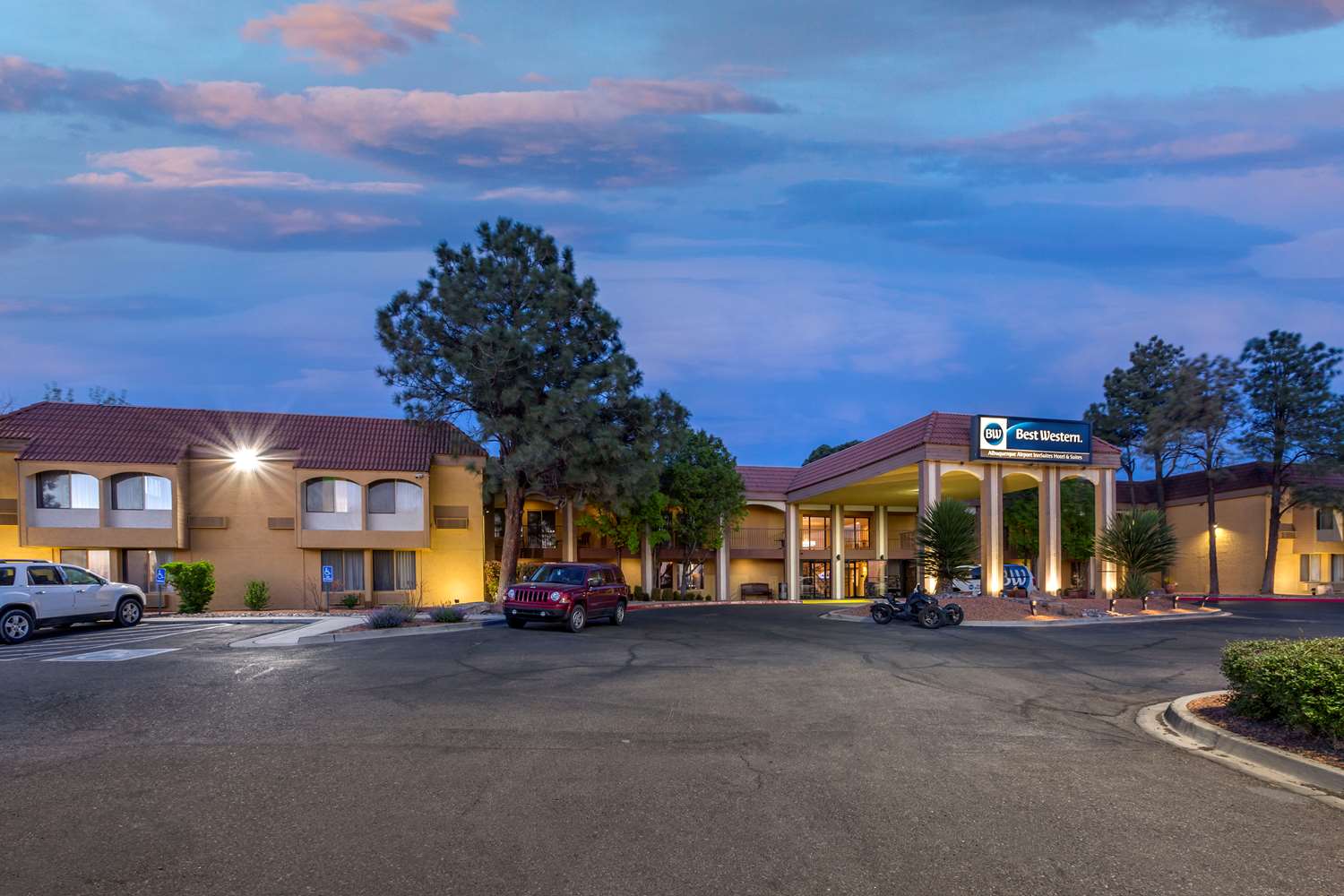 Best Western Airport Albuquerque Inn Suites Hotel & Suites 36/40