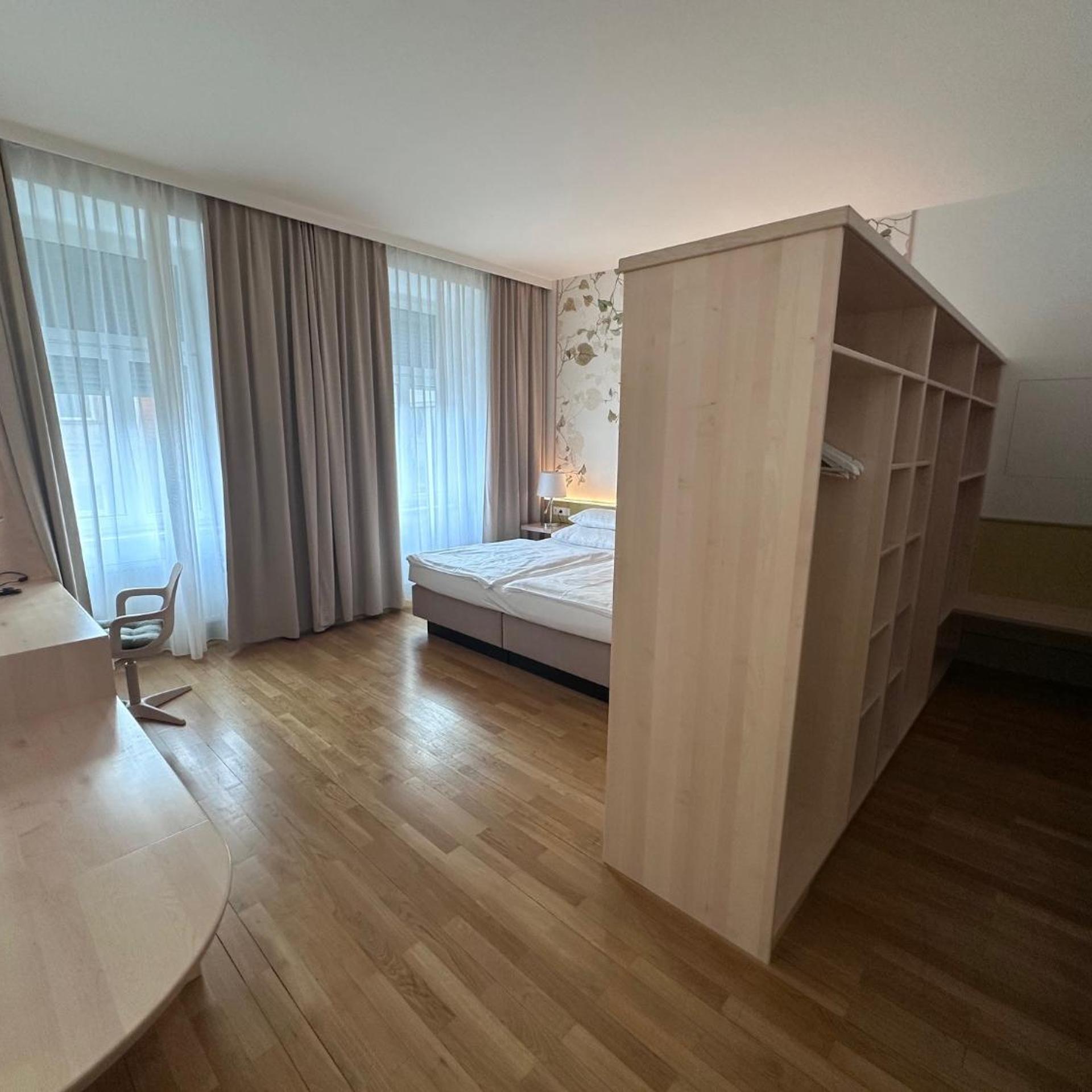 Family, Single Bed, Hotel Caroline 4/7