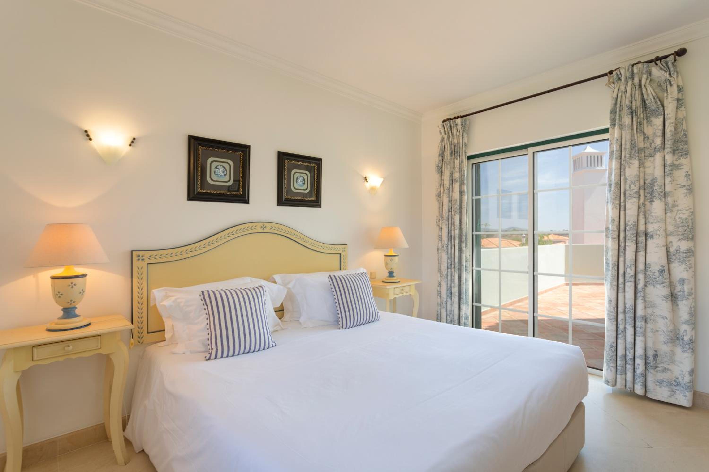 4 Bedrooms, Superior, Villa, with Pool