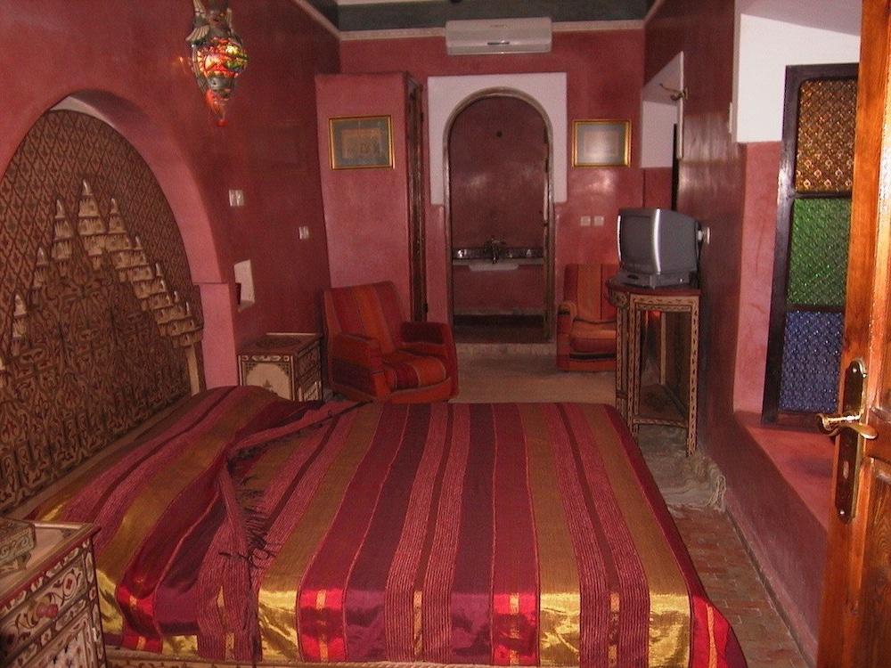 LA MAISON NOMADE 49/77