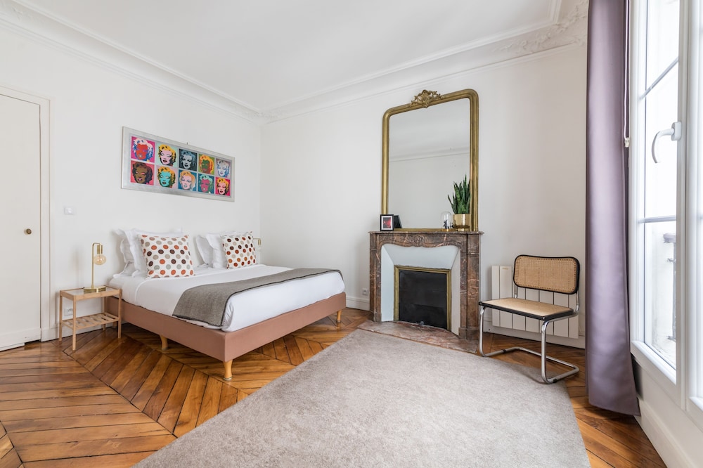 2 BEDROOMS, LUXURY, APARTMENT