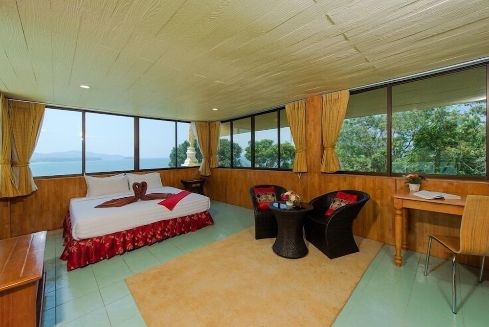 BAAN KARON HILL PHUKET RESORT 29/53