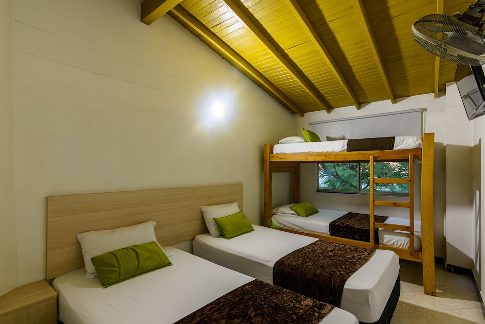 Hotel Med Colombia 24/35