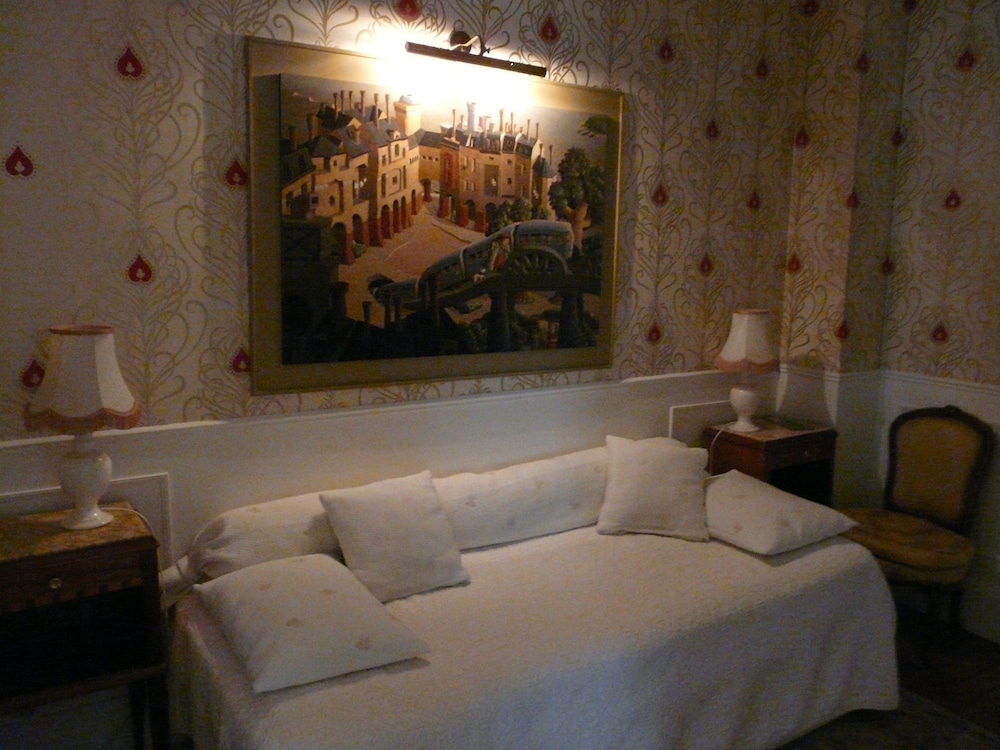 Hotel De Labeille 44/78