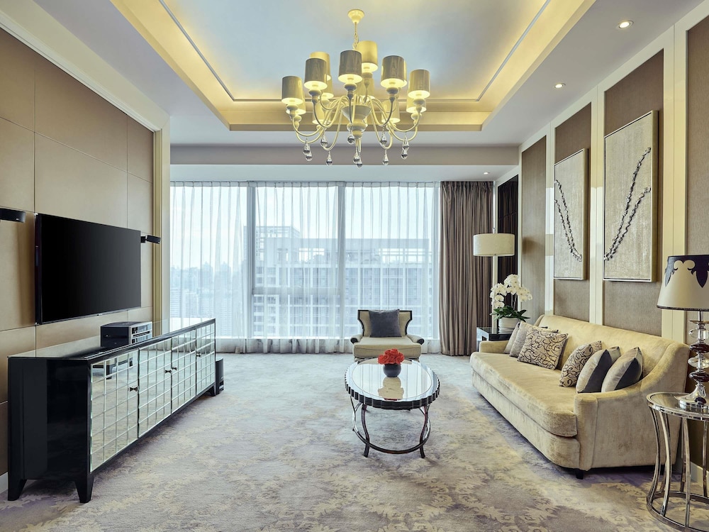Sofitel Guangzhou Sunrich 54/76